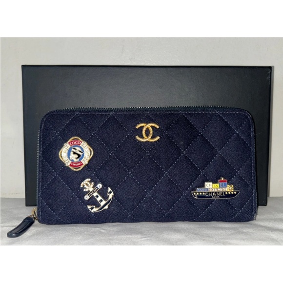 CHANEL Nautical Charming Long Zip Quilted Wallet Dark Navy *RARE* - Picture 1 of 9